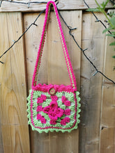 Load image into Gallery viewer, Granny Square Purse, Crochet Purse with lining