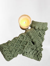 Load image into Gallery viewer, Boho Crochet Fingerless Gloves, Hand Warmers