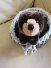 Load image into Gallery viewer, Snuggly Pet Bed