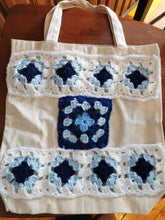 Load image into Gallery viewer, Crochet Granny Square Market Bag