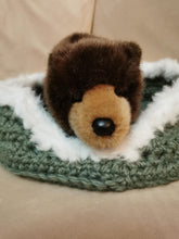 Load image into Gallery viewer, Snuggly Pet Bed