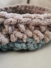 Load image into Gallery viewer, Crochet Pet Bed, Crochet Animal Mat