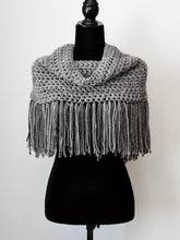 Load image into Gallery viewer, Poncho - Claudia's Crochet