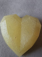 Load image into Gallery viewer, Champagne Heart - Claudia's Crochet