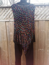 Load image into Gallery viewer, Diagonal Poncho - Claudia's Crochet