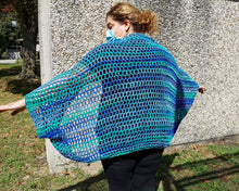 Load image into Gallery viewer, Crochet Cocoon Shrug