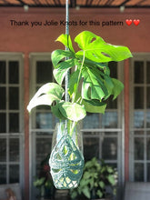 Load image into Gallery viewer, Monstera Leaf Plant Hanger, Crochet Pot Hanger, Pot Holder