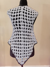 Load image into Gallery viewer, Granny Square Short Vest, Crop Top