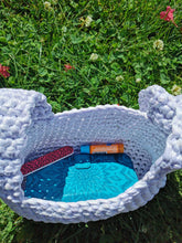 Load image into Gallery viewer, Crochet Japanese Knot Bag, Metallic Pearl Evening Purse

