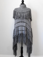 Load image into Gallery viewer, Poncho - Claudia&#39;s CrochetPoncho - Claudia&#39;s Crochet
