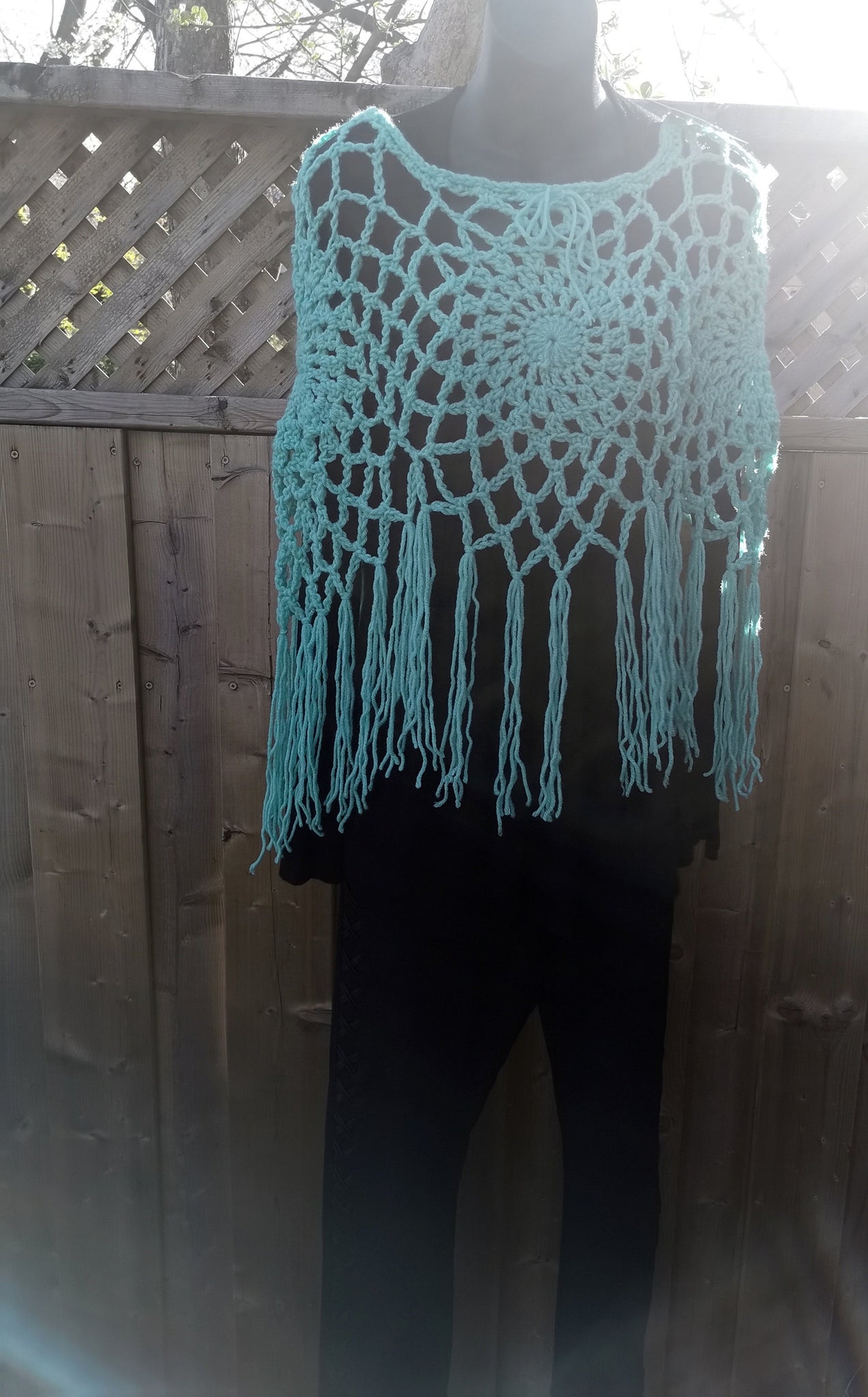 Crochet Cape with Fringe, Crochet Light Green, Boho-Chic Cape, Mandala –  Claudia's Crochet Creation