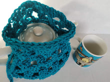 Load image into Gallery viewer, Vintage Tea Pot Cozy, Cover Blue
