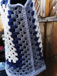 Square Vest in Blue - Claudia's Crochet