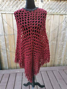 Long Burgundy Crochet Poncho, Boucle Poncho
